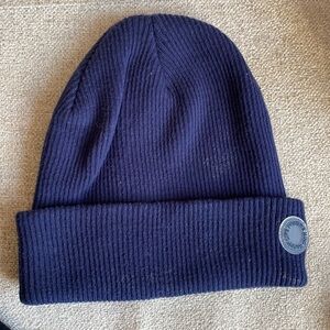 Zara hat
